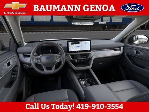 New 2026 Ford Explorer Active w/ Active Comfort Package AWD/4WD image 9