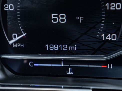 Used 2024 GMC Sierra 1500 SLT w/ SLT Premium Plus Package image 17