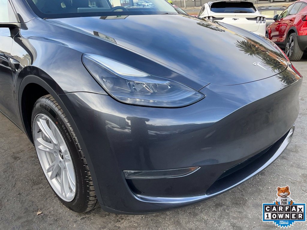 Used 2024 Tesla Model Y Long Range AWD/4WD image 80