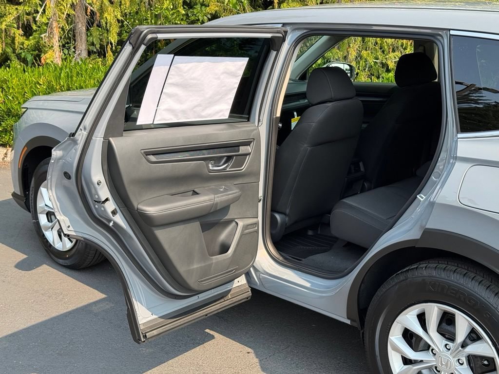 Used 2026 Honda CR-V LX image 11