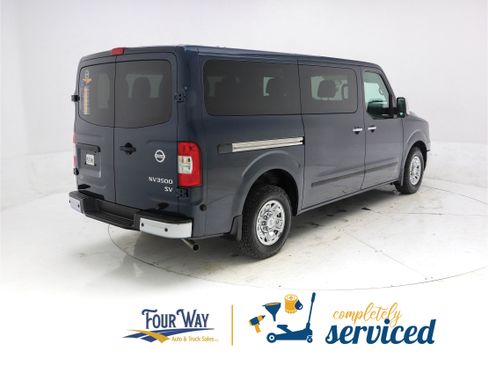 Used 2018 Nissan NV 3500 SV w/ Navigation Package image 4
