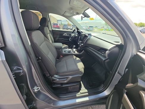 Used 2019 Chevrolet Traverse LT AWD/4WD image 32