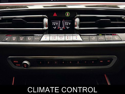 Used 2021 BMW X5 xDrive40i w/ Premium Package image 24