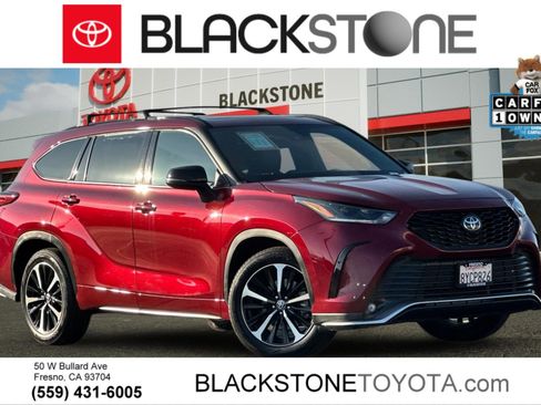 Used 2021 Toyota Highlander XSE image 1