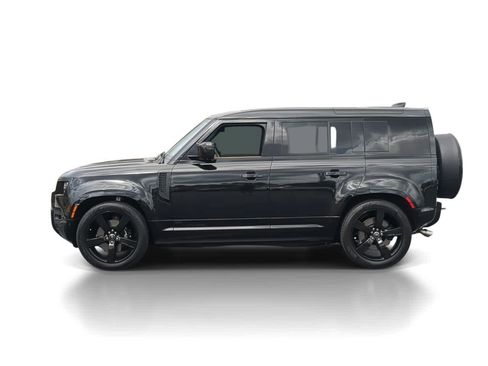 Certified 2025 Land Rover Defender 110 V8 AWD/4WD image 5