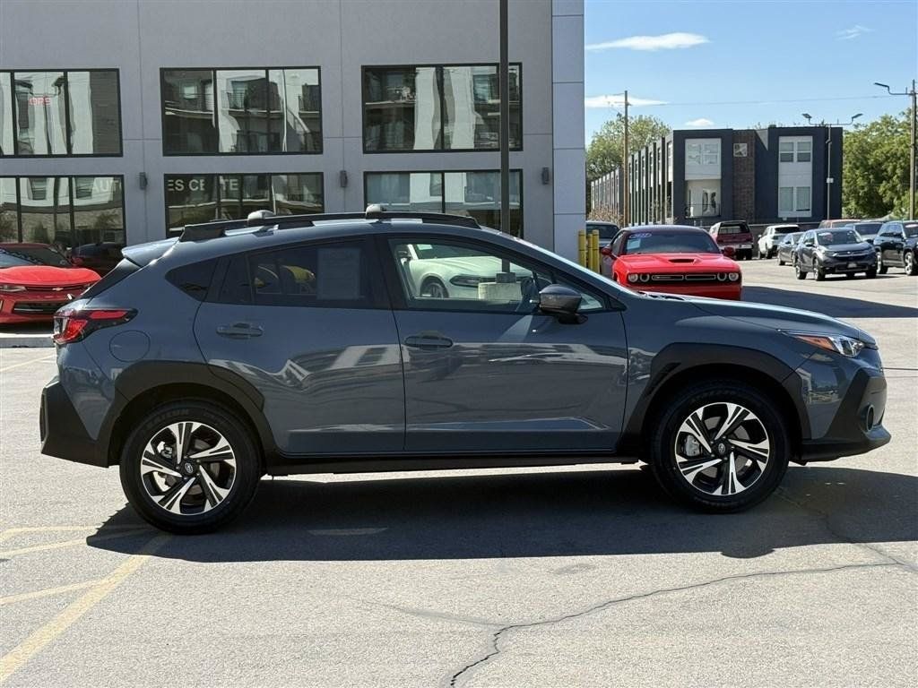 Used 2024 Subaru Crosstrek 2.0i Premium AWD/4WD image 8