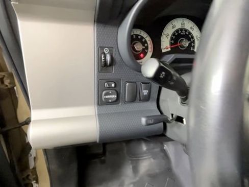 Used 2014 Toyota FJ Cruiser 4WD w/ Upgrade Package image 24