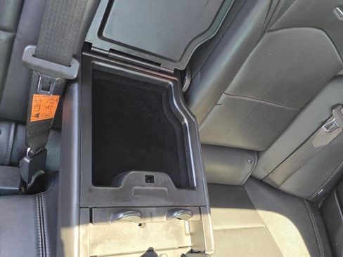 Used 2018 Cadillac CTS Luxury RWD image 27