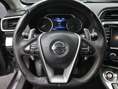 Used 2017 Nissan Maxima SR w/ Midnight Edition FWD image 17