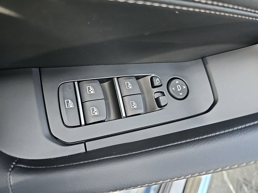 New 2026 BMW X6 xDrive40i AWD/4WD image 28