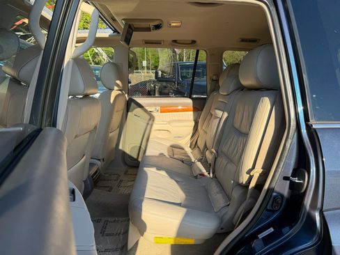 Used 2003 Lexus GX 470 image 24