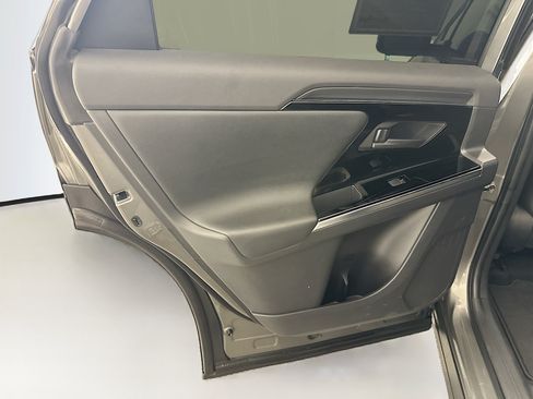 Used 2023 Subaru Solterra AWD image 27