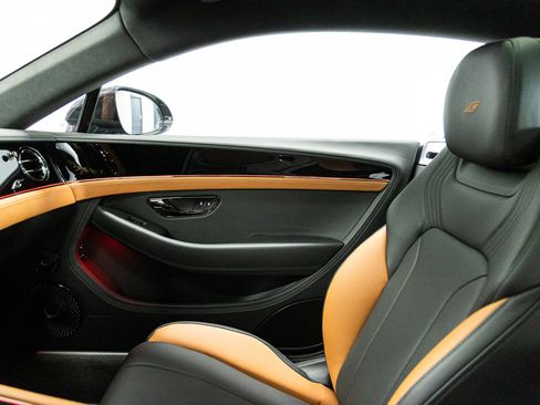 New 2026 Bentley Continental GT AWD/4WD image 40