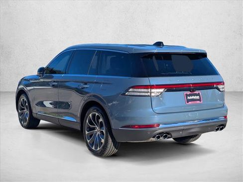 New 2025 Lincoln Aviator 2WD w/ Equipment Group 101A image 8