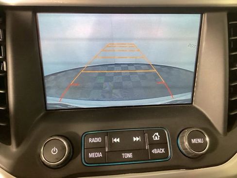 Used 2017 GMC Acadia SLE image 22