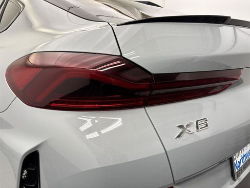 New 2026 BMW X6 xDrive40i image 19