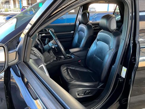 Used 2016 Ford Explorer Limited image 7