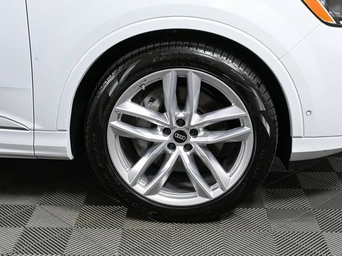New 2025 Audi Q7 3.0T Premium Plus image 41