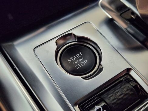 Used 2024 Jaguar XF R-Dynamic SE image 20