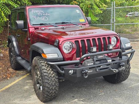 Used 2021 Jeep Wrangler Sport AWD/4WD image 9