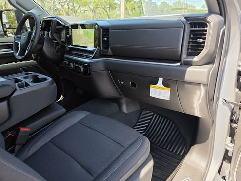 New 2026 Chevrolet Silverado 3500 LT AWD/4WD image 14