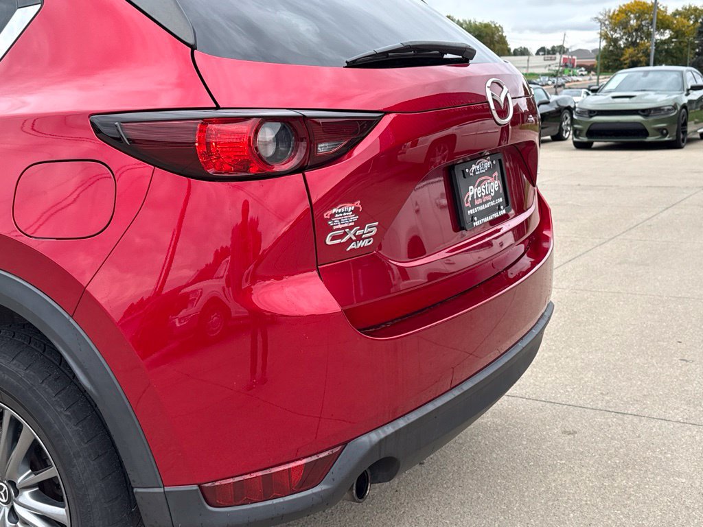 Used 2017 MAZDA CX-5 Touring w/ Preferred Equipment Package AWD/4WD image 14