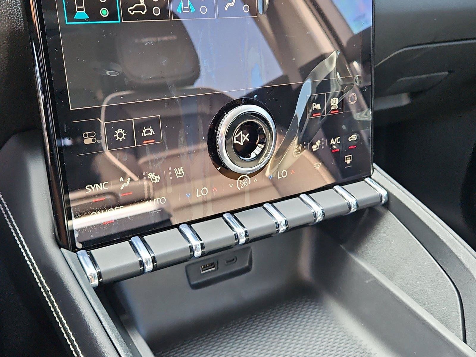 New 2027 GMC Terrain Denali AWD/4WD image 28