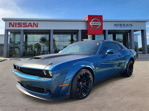 Used 2023 Dodge Challenger R/T Scat Pack image 9