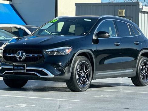 Certified 2026 Mercedes-Benz GLA 250 image 8