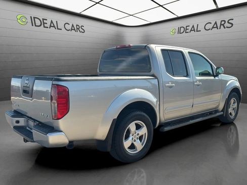 Used 2006 Nissan Frontier LE w/ (X01) Leather Pkg AWD/4WD image 5
