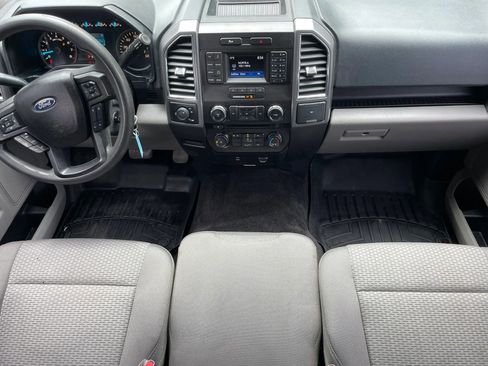Used 2016 Ford F150 XLT RWD image 16