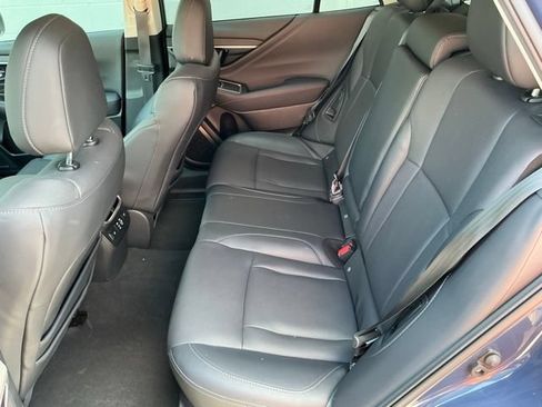 Certified 2024 Subaru Outback Limited AWD/4WD image 12