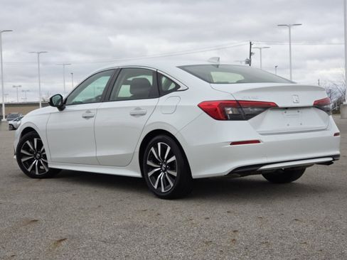 Used 2022 Honda Civic EX image 16