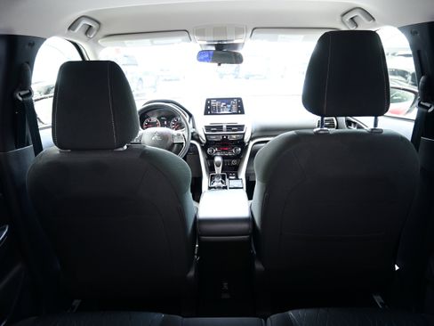 Used 2020 Mitsubishi Eclipse Cross SE image 14