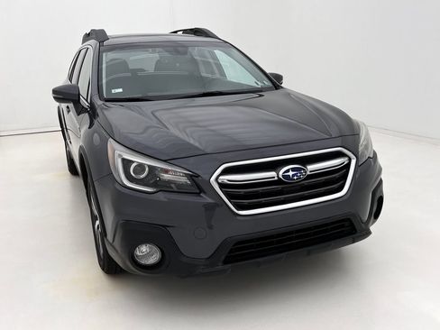 Used 2019 Subaru Outback 2.5i Limited w/ Protection Package #1 AWD/4WD image 3