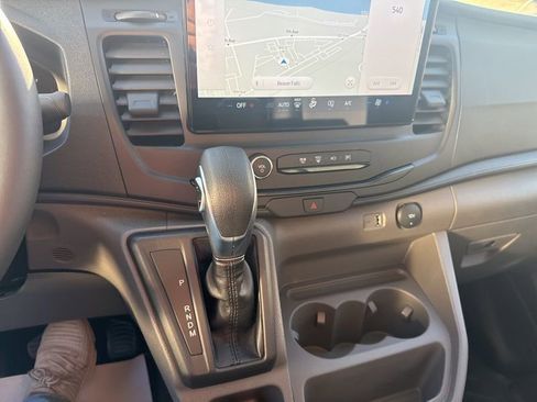 New 2026 Ford Transit 250 148 Medium Roof Extended AWD image 33