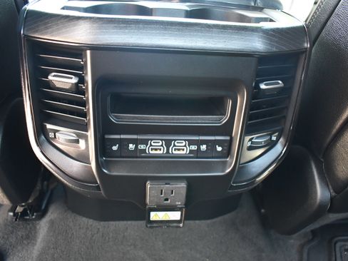 Used 2023 RAM 1500 Limited RWD image 31