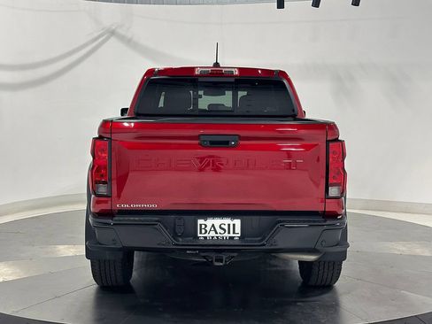 Used 2024 Chevrolet Colorado Trail Boss w/ Advanced Trailering Package AWD/4WD image 12