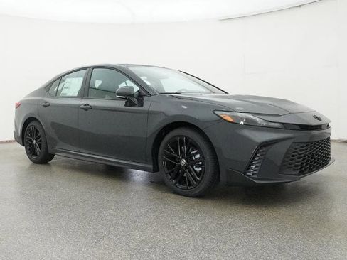 New 2026 Toyota Camry SE image 29