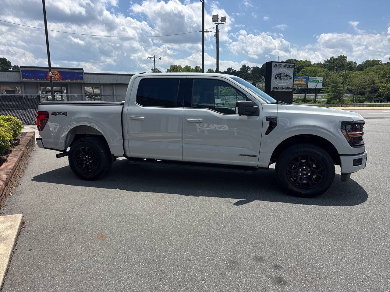 Used 2024 Ford F150 XLT w/ Equipment Group 302A MID AWD/4WD image 9