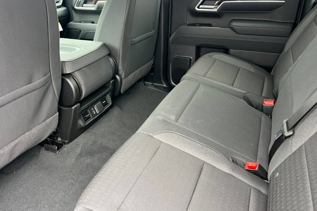 New 2026 Chevrolet Silverado 1500 LT AWD/4WD image 9