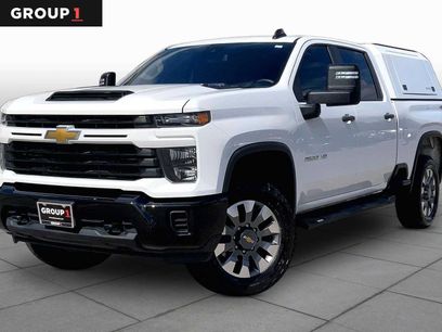 Used 2024 Chevrolet Silverado 2500 Custom w/ Custom Value Package