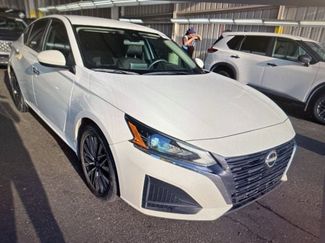 Used 2023 Nissan Altima 2.5 SV video 1