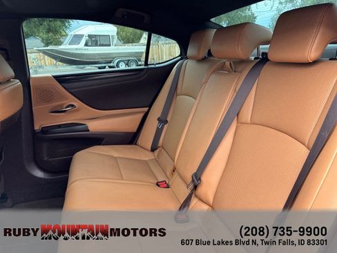 Used 2021 Lexus ES 300h w/ Premium Package FWD image 26