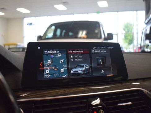 Used 2018 BMW 540i RWD image 55