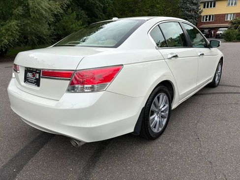 Used 2011 Honda Accord EX-L image 7