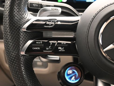 Used 2024 Mercedes-Benz GLS 63 AMG AMG GLS 63 image 23