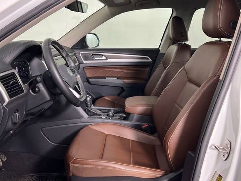 Used 2022 Volkswagen Atlas SE image 15