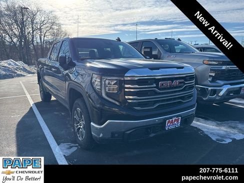 Used 2025 GMC Sierra 1500 SLT image 1