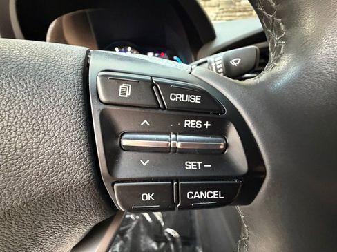 Used 2019 Hyundai Ioniq Base image 24